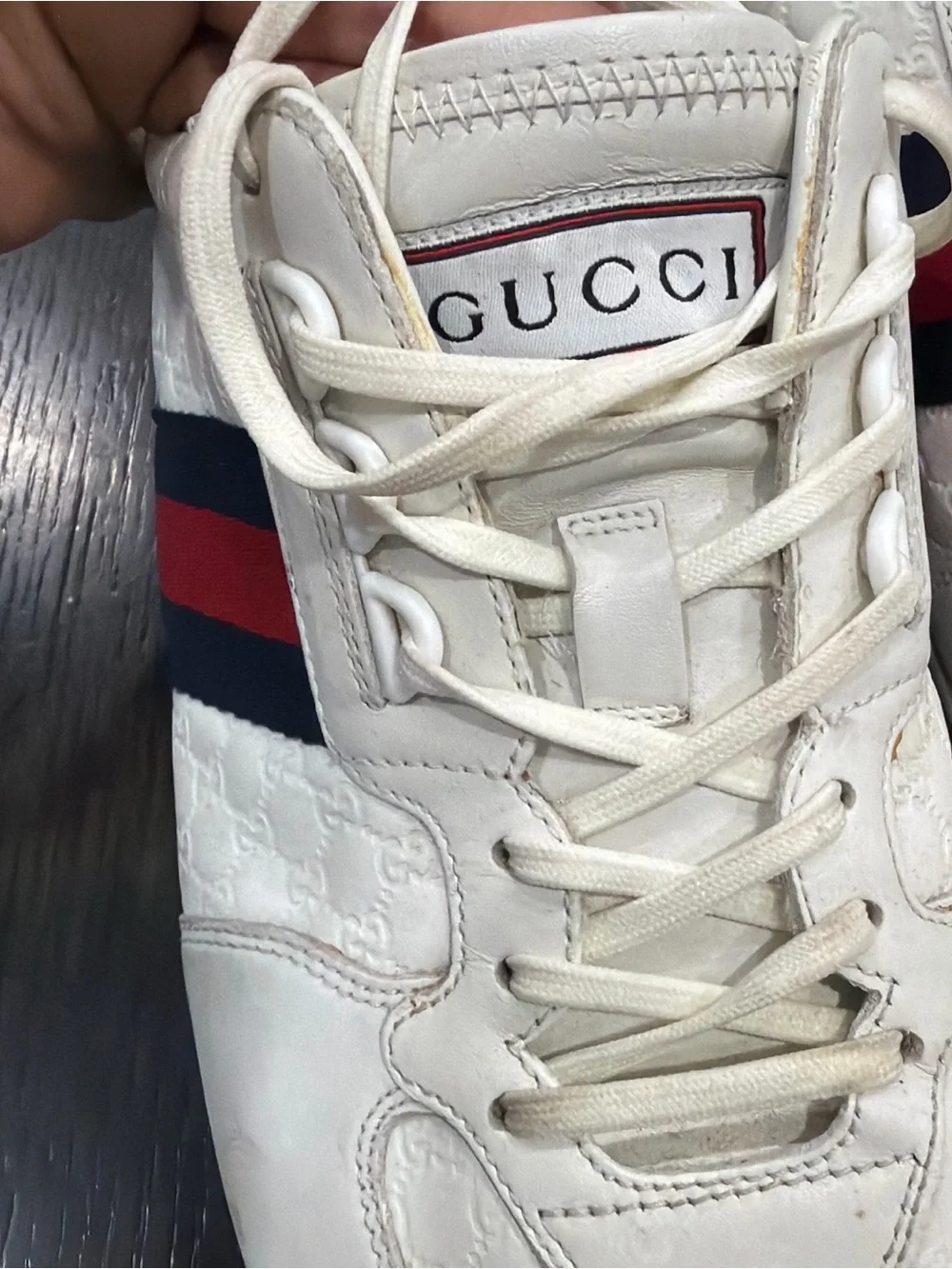 Gucci White Leather Low-Top Sneakers with Red & Blue Web
